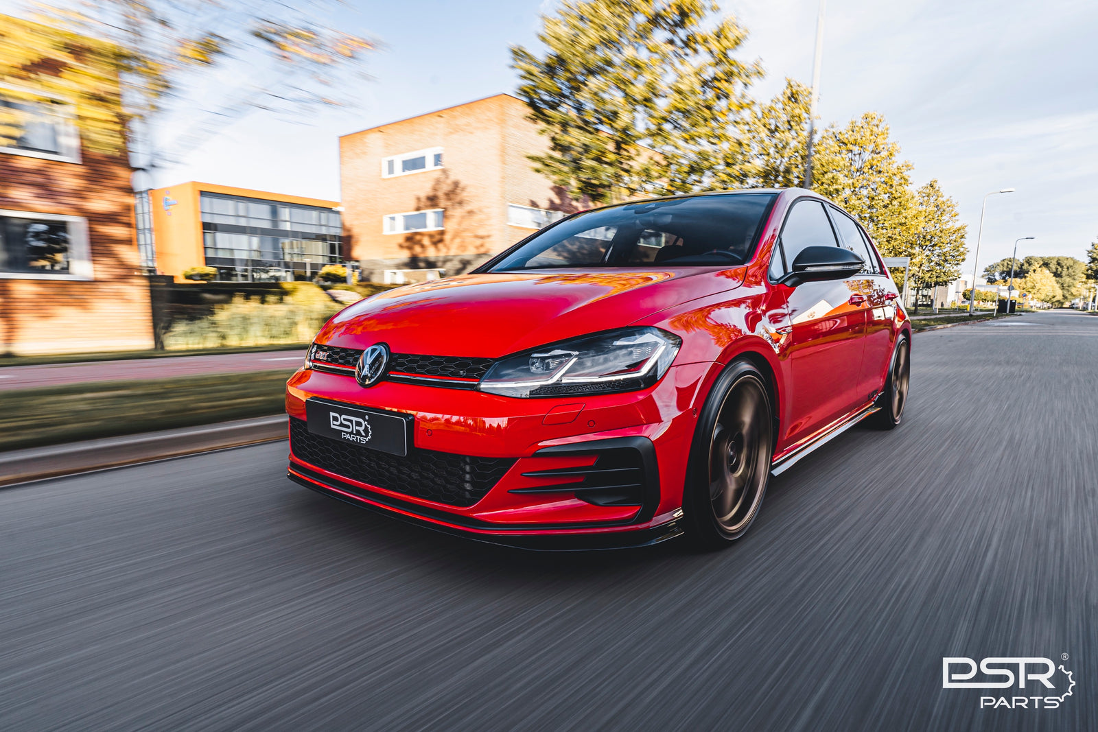 Volkswagen Golf GTI MK7.5 TCR - Modding Our Demo
