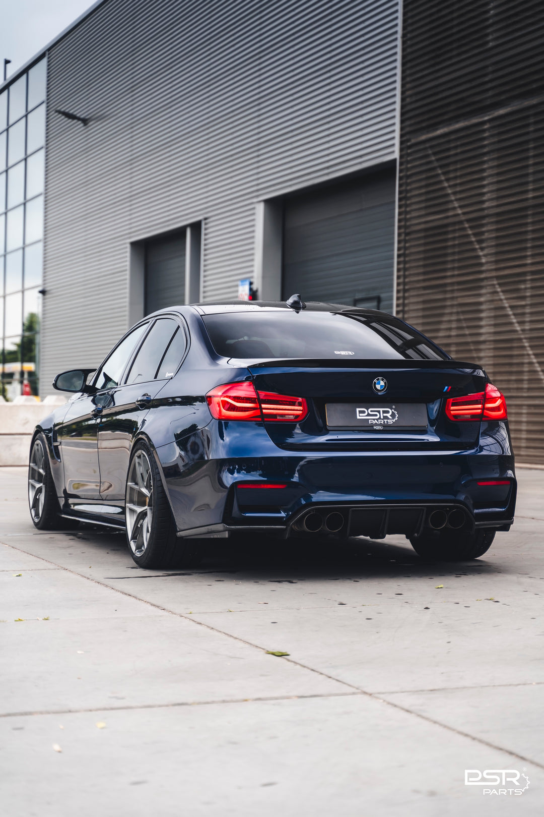 DF Wheels x DCE Parts - Dutch Forged - DF-R1 - 1-Piece Full Forged Wheels - Brushed Gunmetal