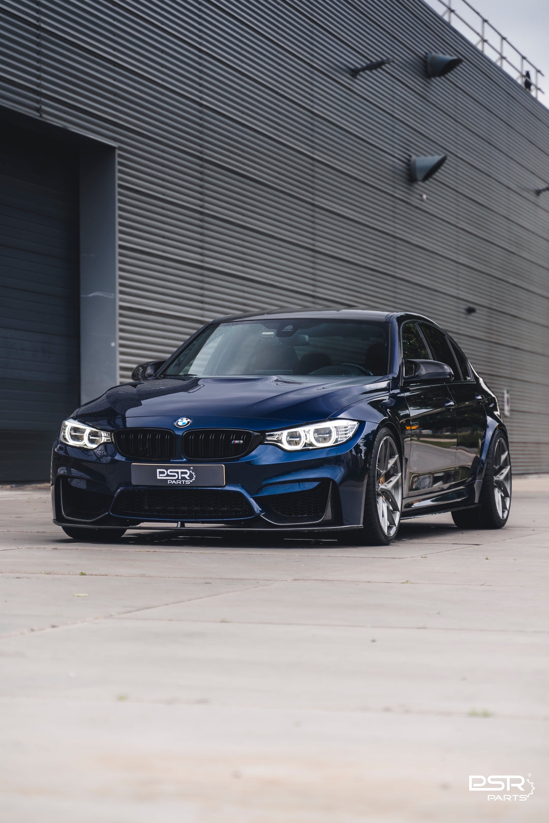 DF Wheels x DCE Parts - Dutch Forged - DF-R1 - 1-Piece Full Forged Wheels - Brushed Gunmetal