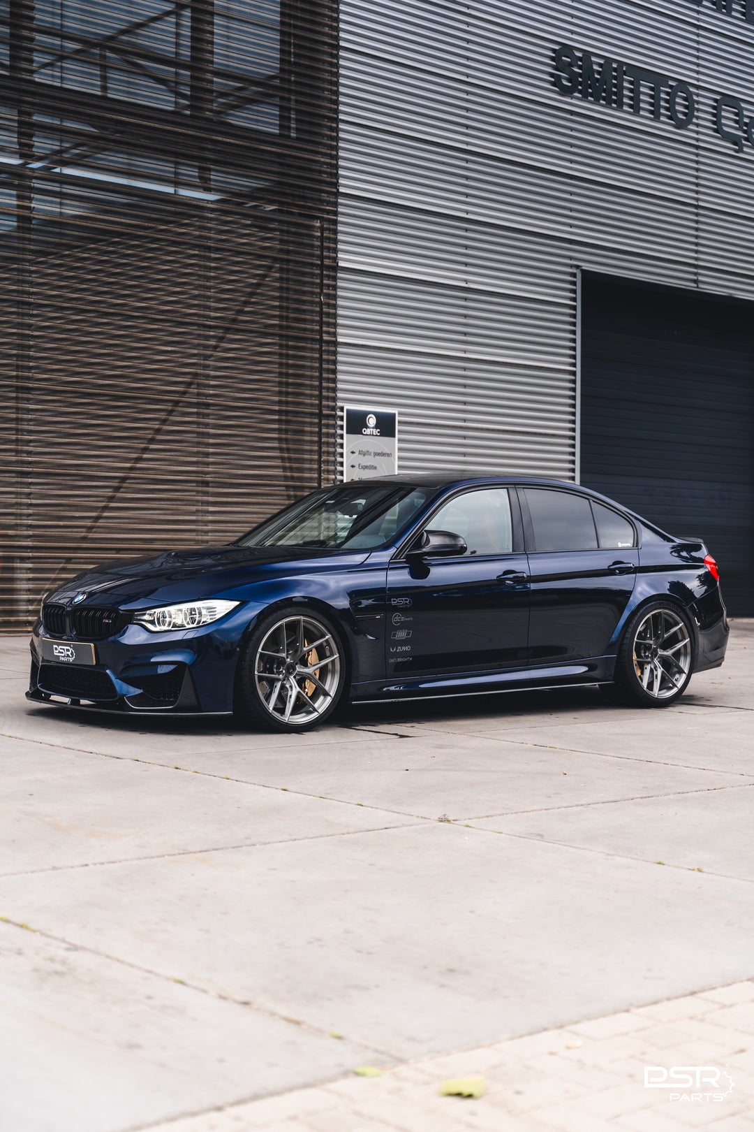 DF Wheels x DCE Parts - Dutch Forged - DF-R1 - 1-Piece Full Forged Wheels - Brushed Gunmetal