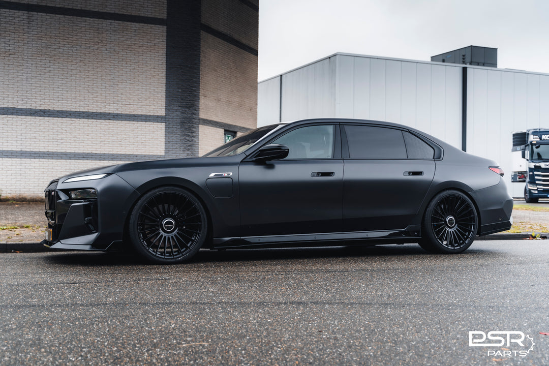 PSR Parts - Gloss Black Side Skirts for BMW G70 7 Series M760Le 760i 750e 740i 740d BMW i7