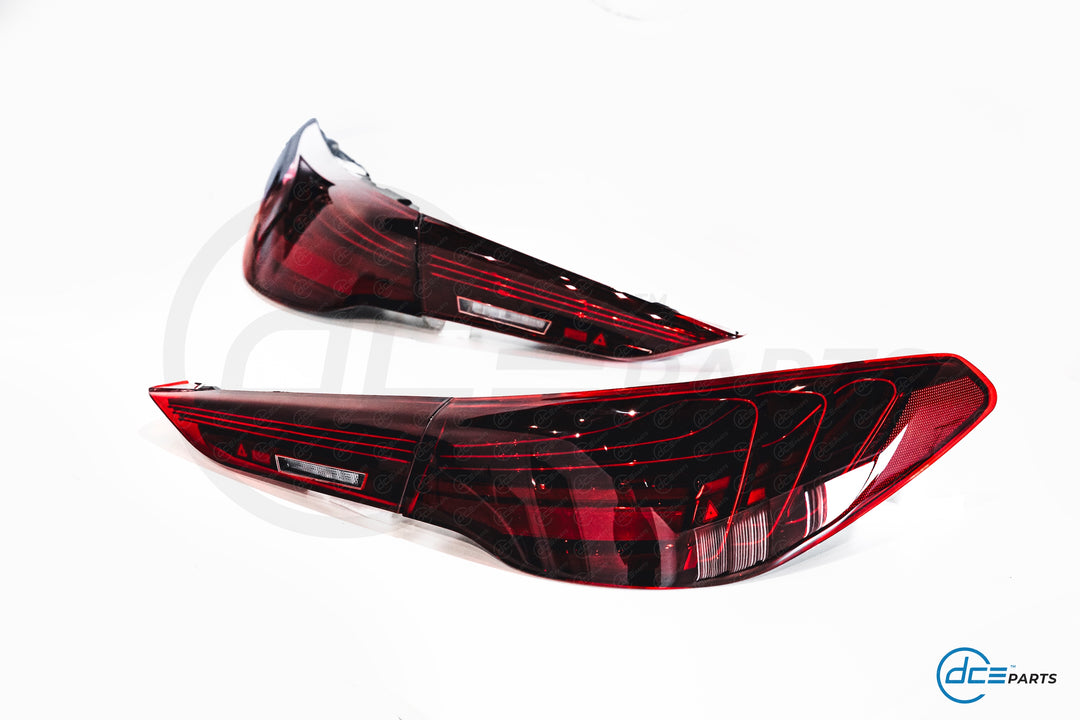 BMW 4 Series G22 G23 G26 M4 G82 G83 CSL Style Red Rear Tail Lights