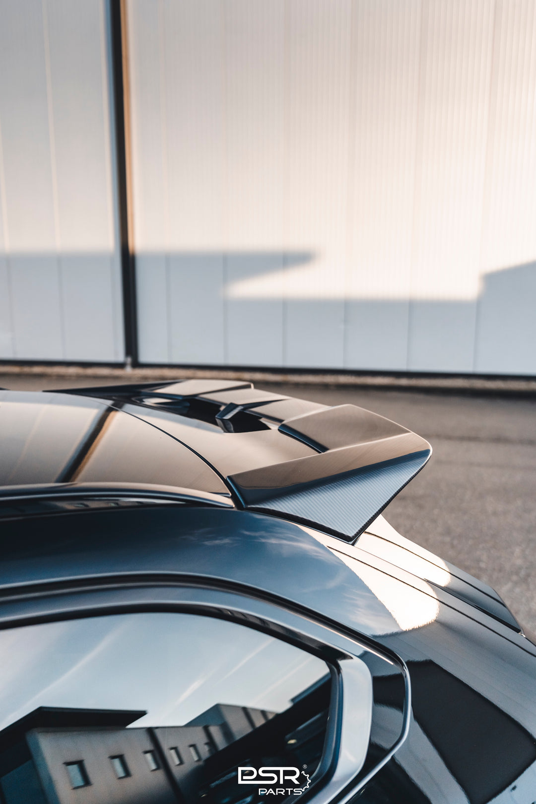 SOOQOO - BMW M5 Touring G99 SQ Style Prepreg Carbon Fiber Roof Spoiler