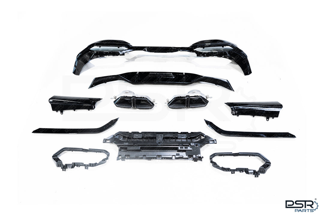 PSR Parts - Gloss Black Rear Diffuser For BMW G70 7 Series M760Le 760i 750e 740i 740d BMW i7 With / Without Exhaust Tips