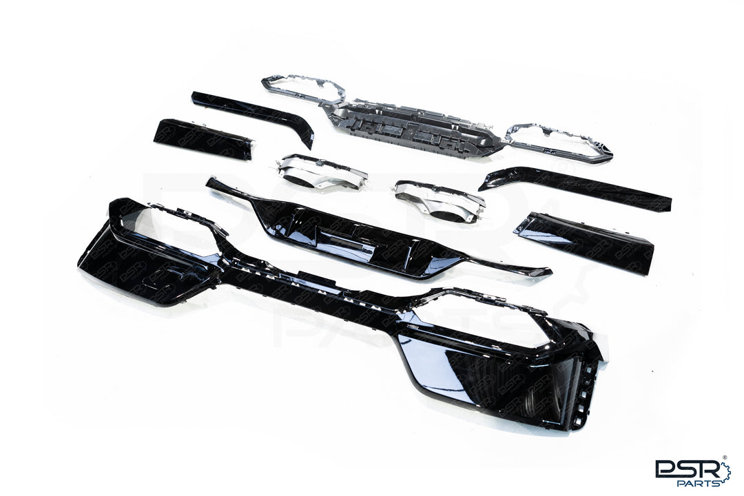 PSR Parts - Gloss Black Rear Diffuser For BMW G70 7 Series M760Le 760i 750e 740i 740d BMW i7 With / Without Exhaust Tips
