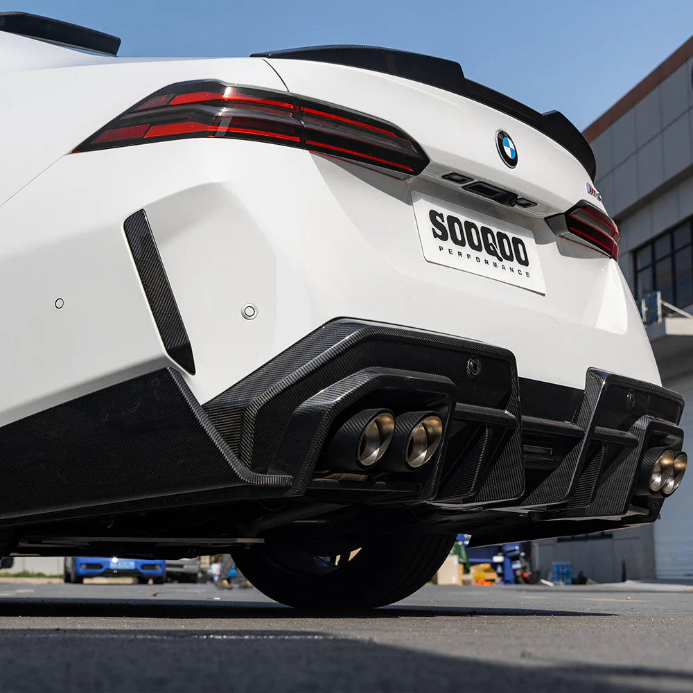 SOOQOO - M5 G90 SQ-B Prepreg Carbon Fiber Rear Diffuser