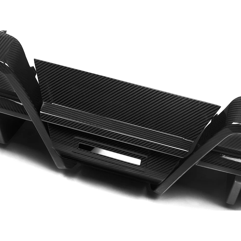 SOOQOO - M5 G90 SQ-B Prepreg Carbon Fiber Rear Diffuser