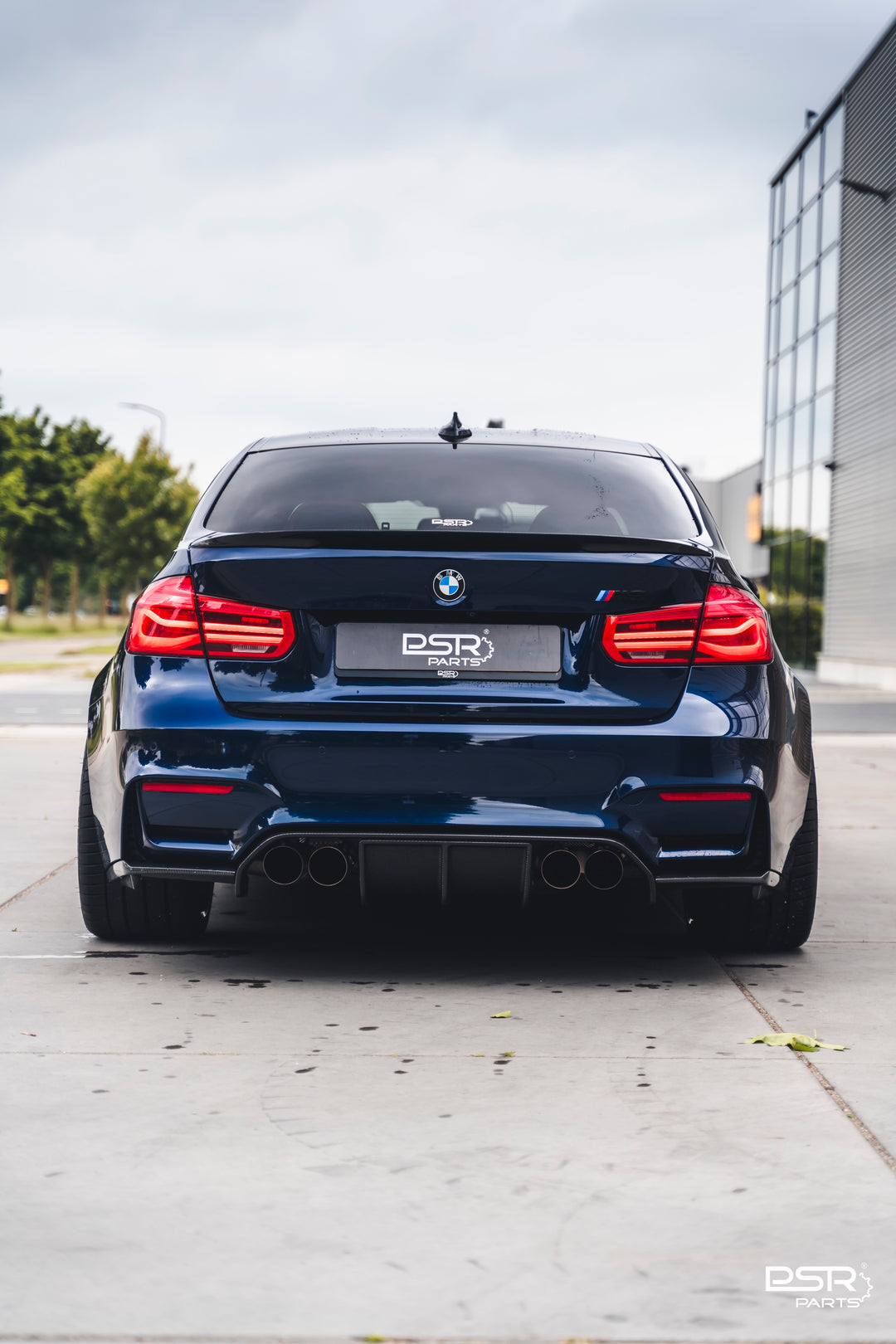 DCE Parts - Dutch Forged - DF-R1 - 1-Piece Full Forged Wheels - Brushed Gunmetal