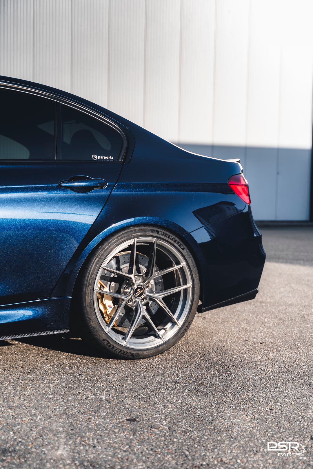 DCE Parts - Dutch Forged - DF-R1 - 1-Piece Full Forged Wheels - Brushed Gunmetal
