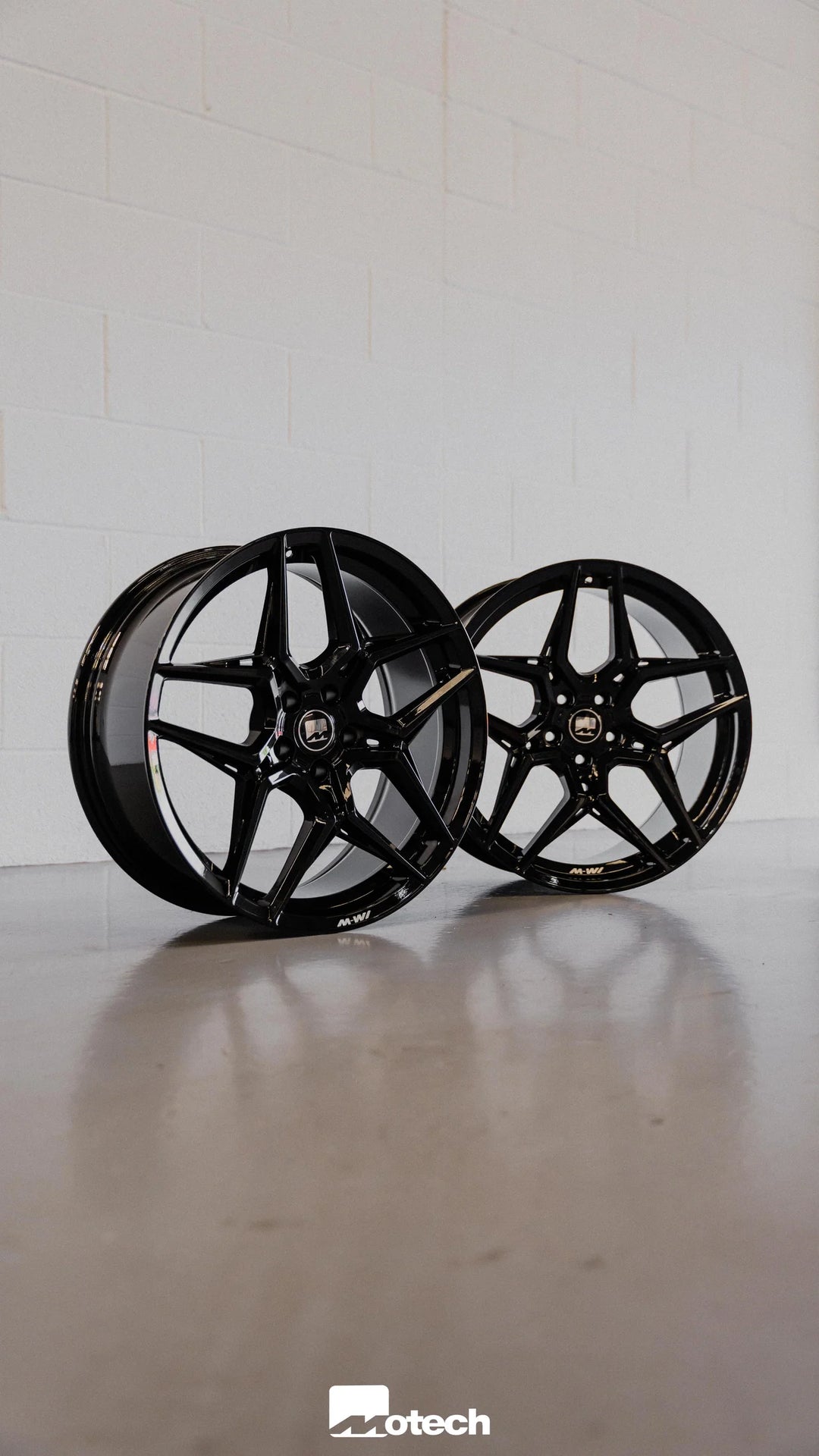 Motech Performance Wheels - BMW 3 SERIES G20/G21 M-W1 20" GLOSS BLACK MOTECH WHEEL