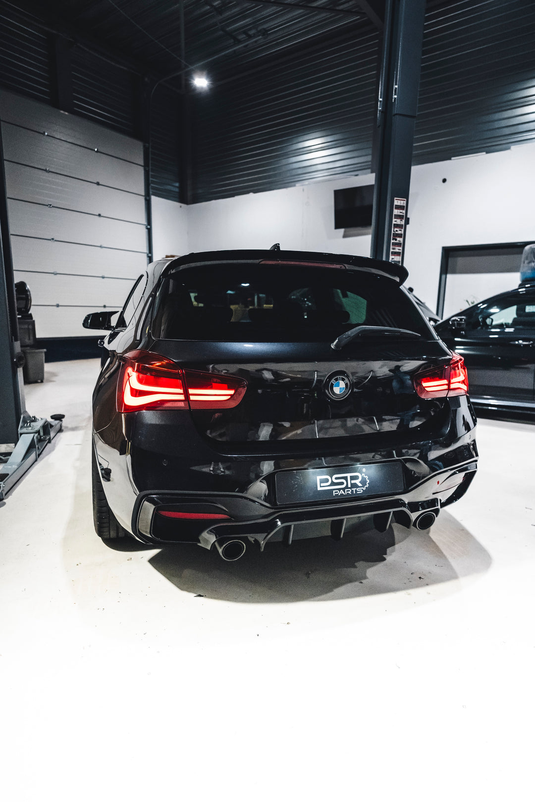 Gloss Black Rear Diffuser for BMW F20 F21 118i 120i 125i M140i Diffuser LCI