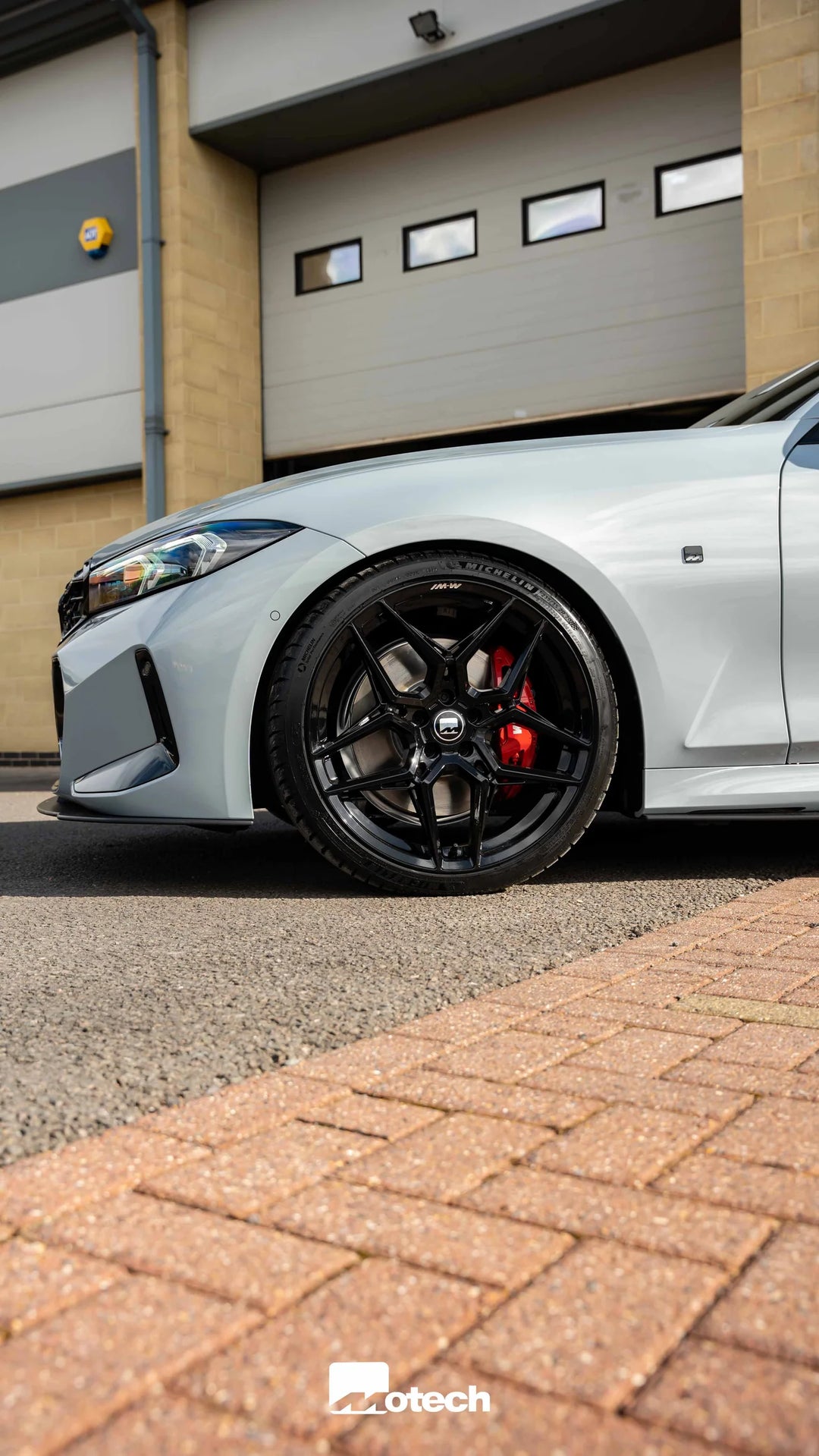 Motech Performance Wheels - BMW 3 SERIES G20/G21 M-W1 20" GLOSS BLACK MOTECH WHEEL