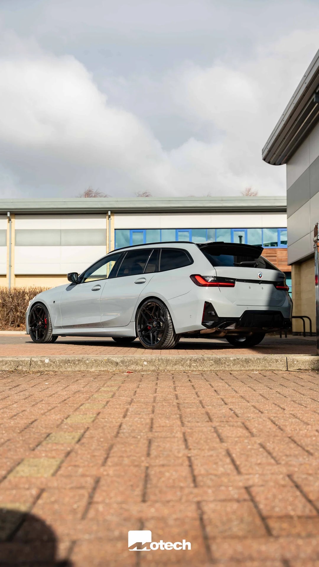 Motech Performance Wheels - BMW 3 SERIES G20/G21 M-W1 20" GLOSS BLACK MOTECH WHEEL