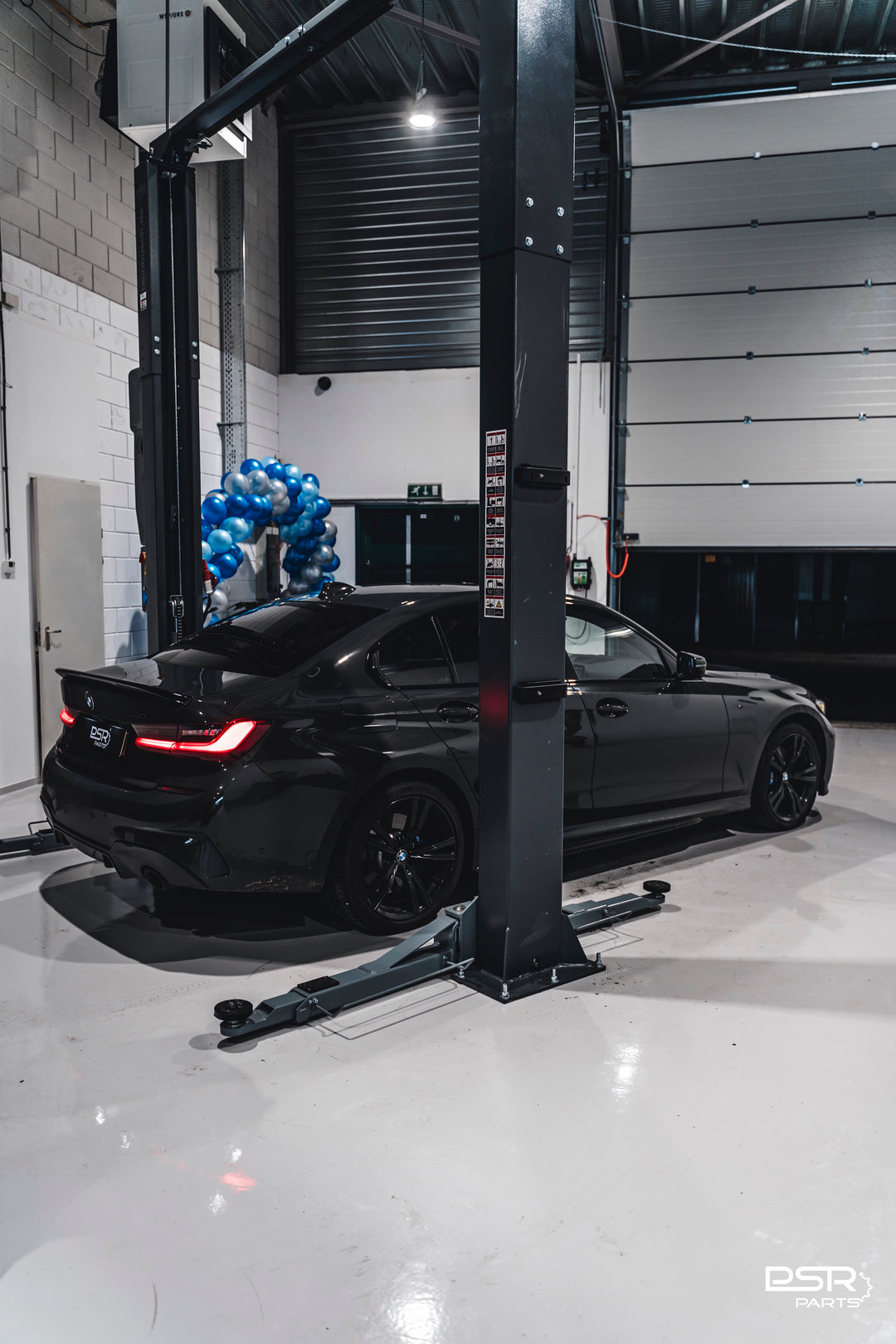 BMW 3 Series G20 GLOSS BLACK ROUND EXHAUST DIFFUSER - MP STYLE