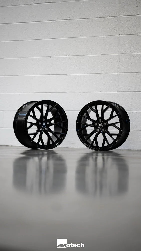 Motech Performance Wheels - M5 F90 M-W3 20" GLOSS BLACK MOTECH WHEEL