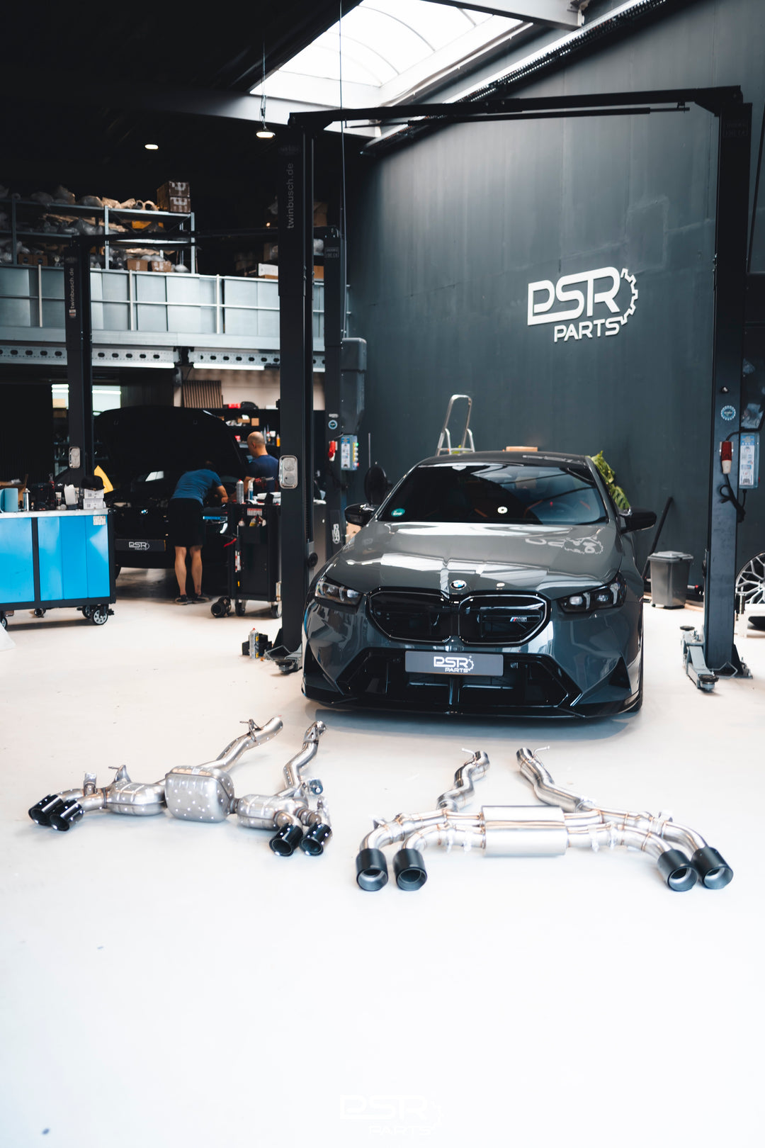DCE Parts - BMW G90 M5 G99 M5 Stainless Steel - Titanium Catback Axleback Valved Exhaust - 3.5 Inch | 90mm Midpipe