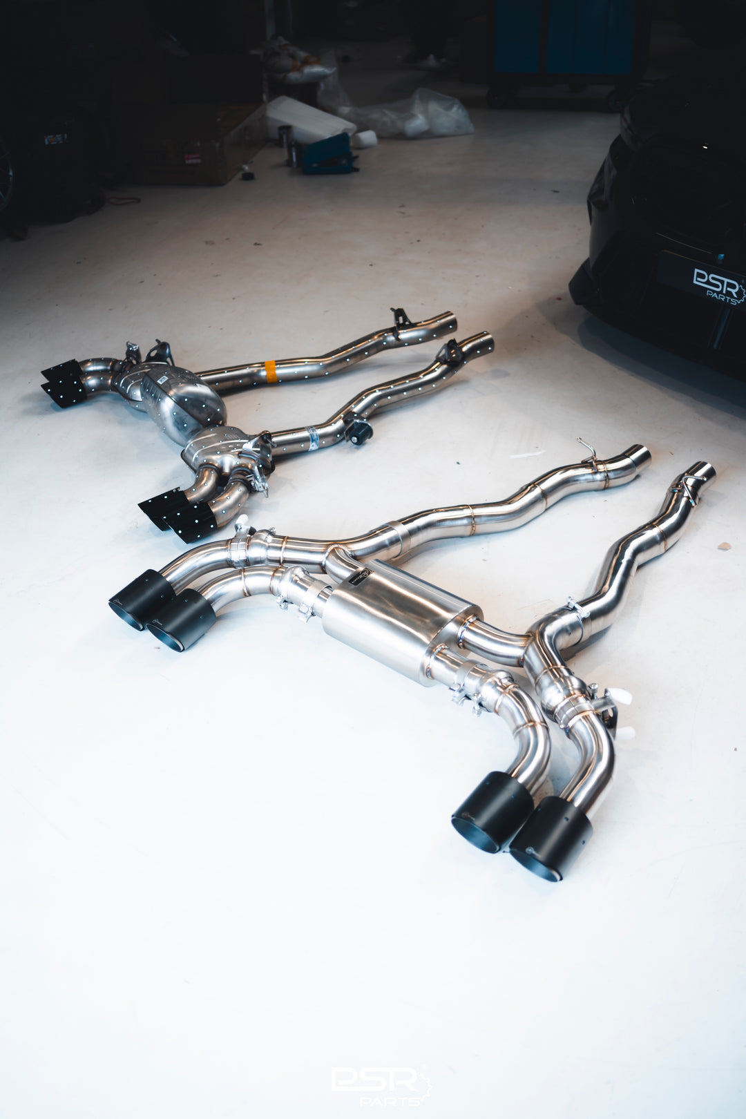 DCE Parts - BMW G90 M5 G99 M5 Stainless Steel - Titanium Catback Axleback Valved Exhaust - 3.5 Inch | 90mm Midpipe