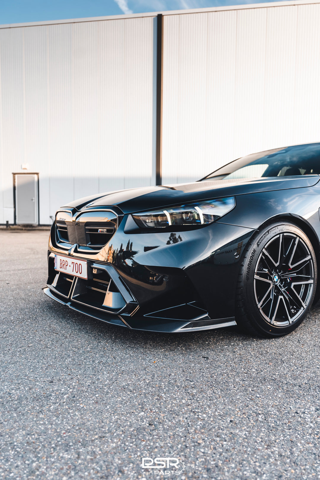 SOOQOO - BMW M5 G90 G99 Type-A Prepreg Carbon Fiber Front Lip
