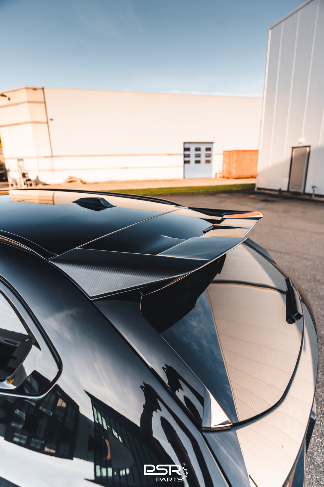 SOOQOO - BMW M5 Touring G99 SQ Style Prepreg Carbon Fiber Roof Spoiler