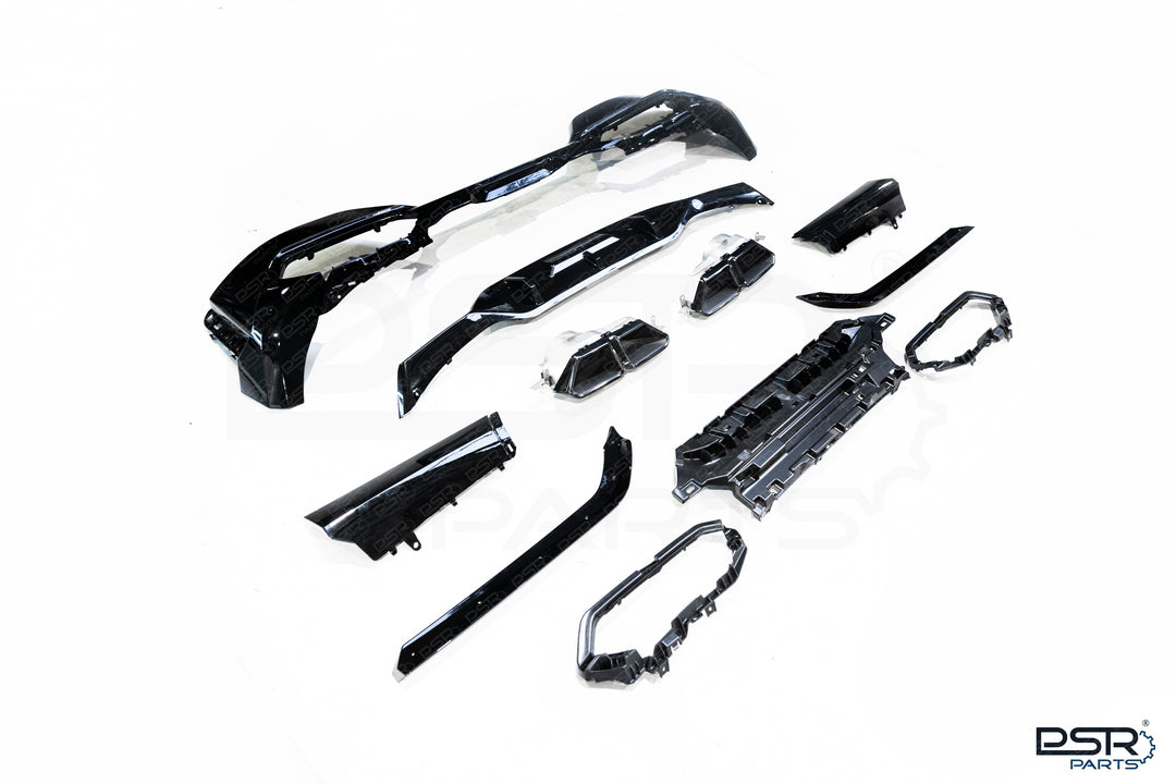 PSR Parts - Gloss Black Rear Diffuser For BMW G70 7 Series M760Le 760i 750e 740i 740d BMW i7 With / Without Exhaust Tips
