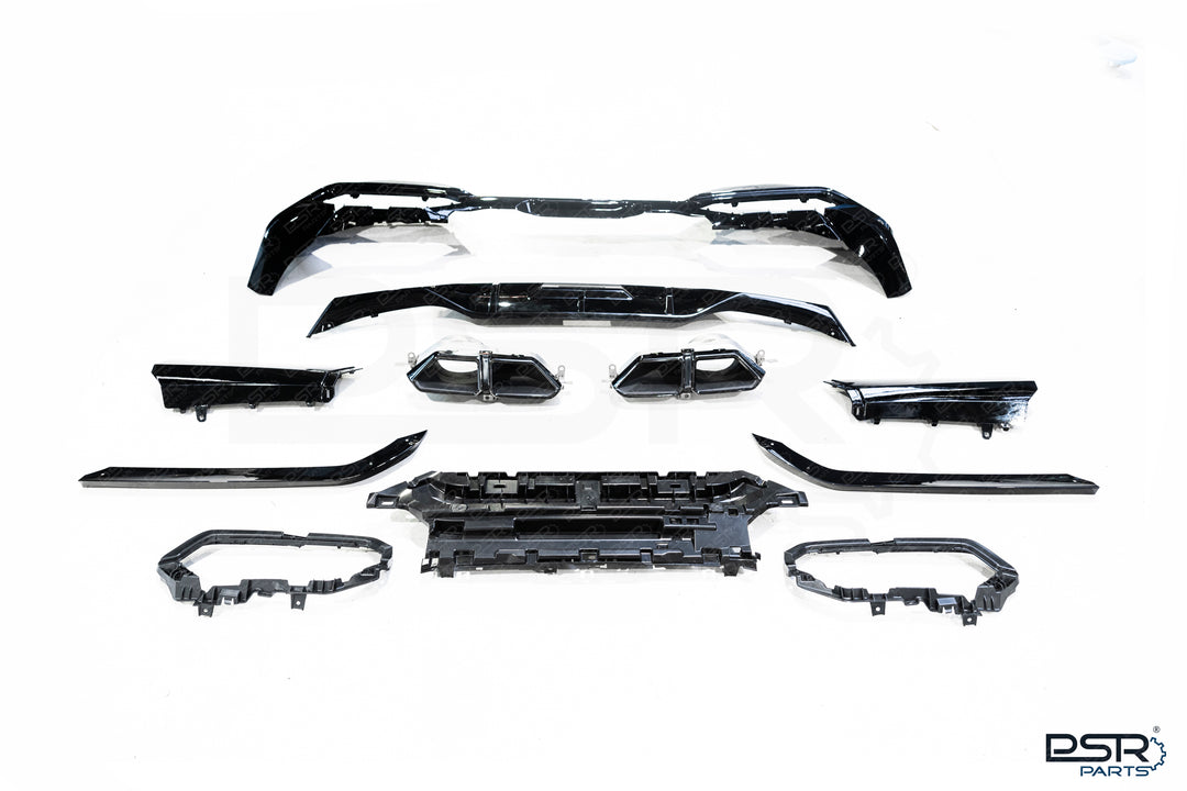 PSR Parts - Gloss Black Rear Diffuser For BMW G70 7 Series M760Le 760i 750e 740i 740d BMW i7 With / Without Exhaust Tips