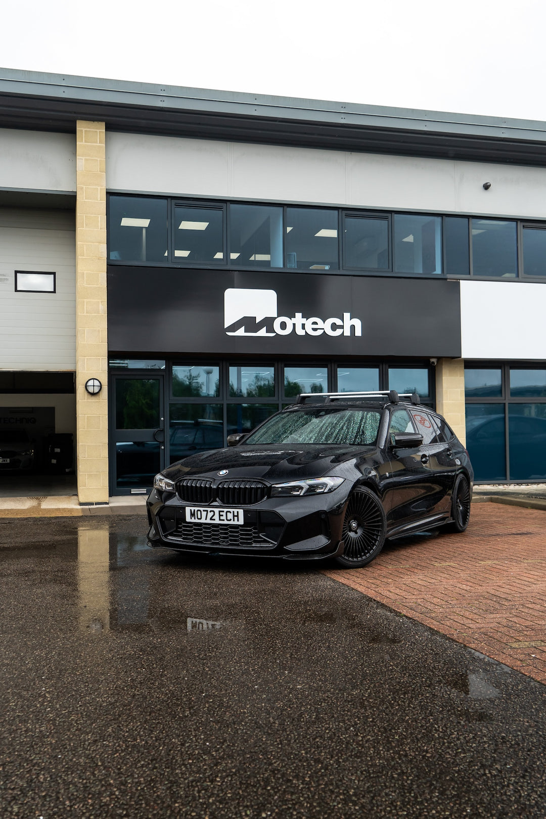 Motech Performance Wheels - BMW 4 SERIES G22 G23 G26 M-W5 20" GLOSS BLACK MOTECH WHEEL