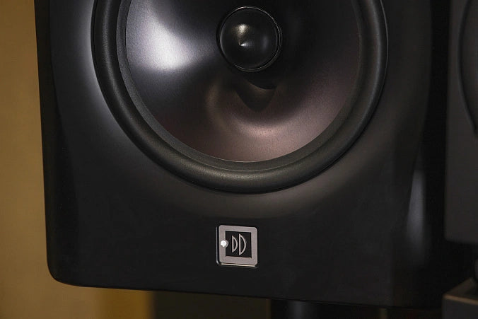 Dutch & Dutch - 8c Studio Speakers