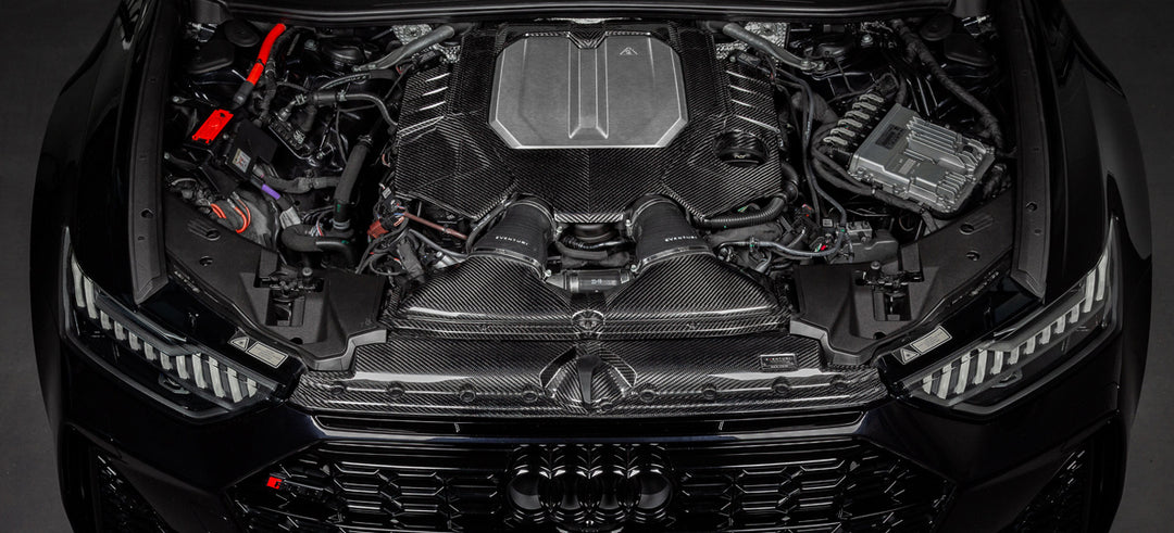 Eventuri - Audi C8 RS6 / RS7 Audi C8 RS6 RS7 Black Carbon Engine Cover Gloss
