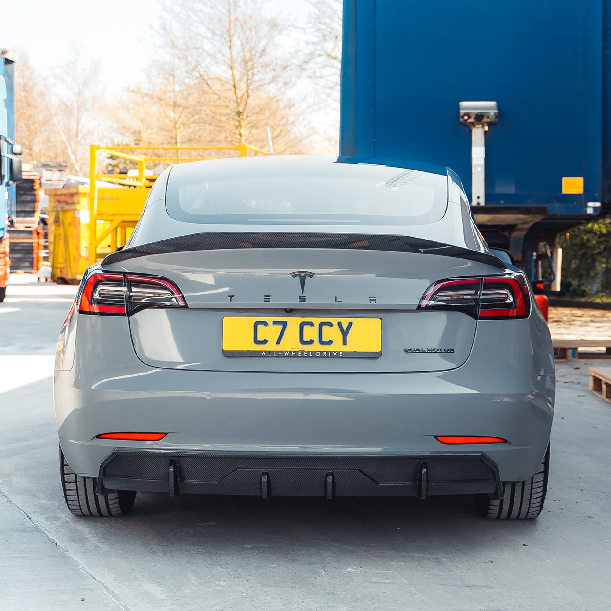 TESLA MODEL 3 CARBON FIBRE DIFFUSER - CT DESIGN - CT Carbon