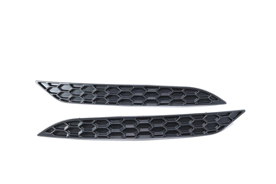 Acexxon Honeycomb Rear Reflector Inserts for VW Golf GTI & R (2017-2019, Mk 7.5)