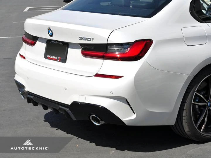 AutoTecknic Dry Carbon Fibre Extended Fin Competition Rear Diffuser for BMW 3 Series (2018+, G20)